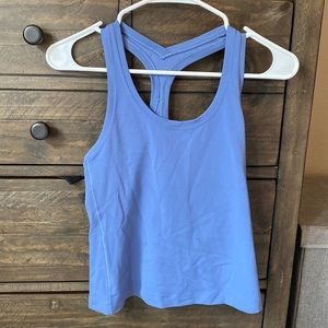 Cropped lululemon tank